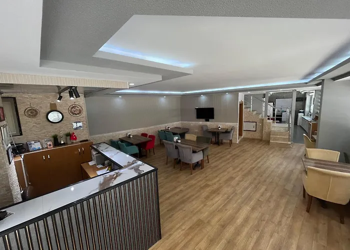 Oezhan Hotel